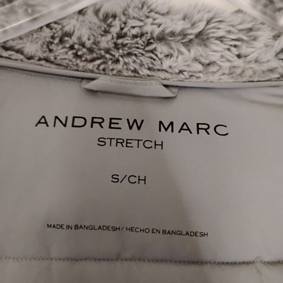 Andrew Marc Women's Gray Puffer Jacket - Picture 5 of 6